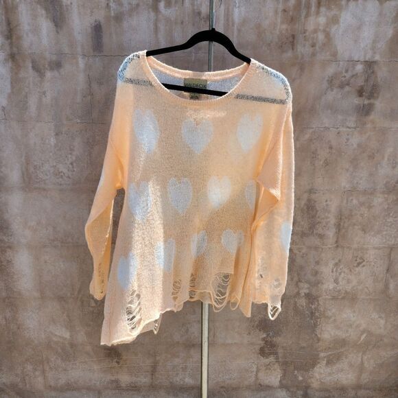 Wildfox gold label lightweight distressed sweater with hearts - Picture 6 of 6